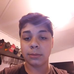 Meet your Posher, Joshia